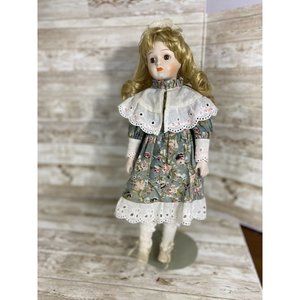 Vtg Collector Porcelain Anne Doll 16” With Stand Blonde Curls